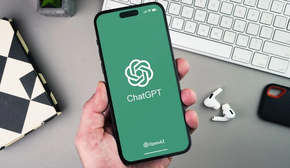 ChatGPT پلاس بهتر است یا رایگان