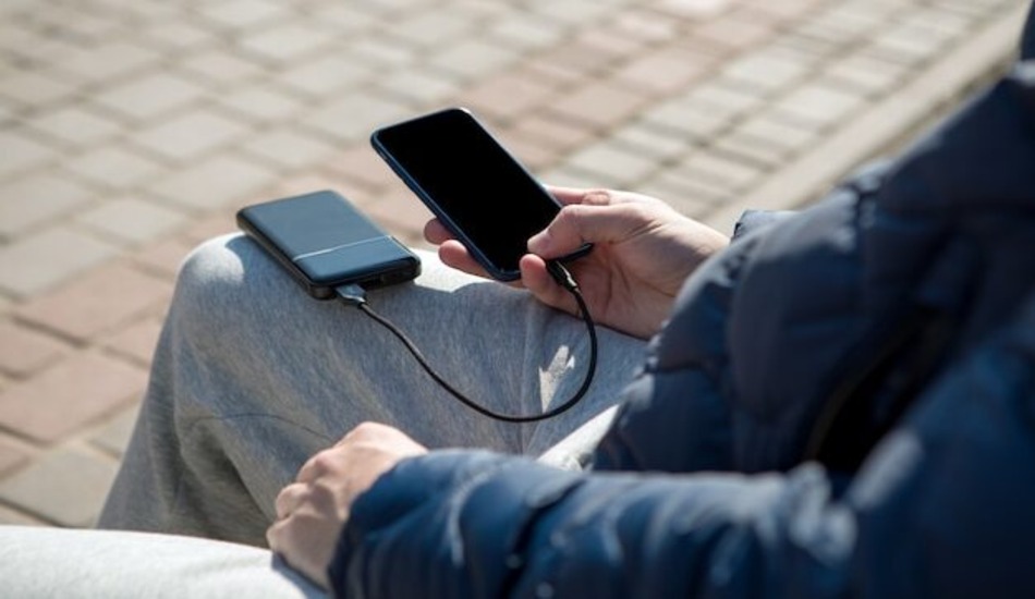 آیا پاوربانک به گوشی آسیب می‌زند؟