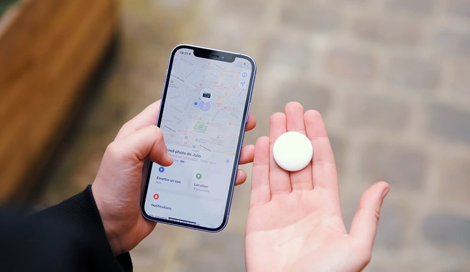 بررسی Apple AirTag
