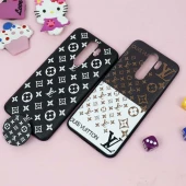 قاب فانتزی برجسته + پاپ سوکت طرح LV شیائومی Redmi Note 8 Pro سری D