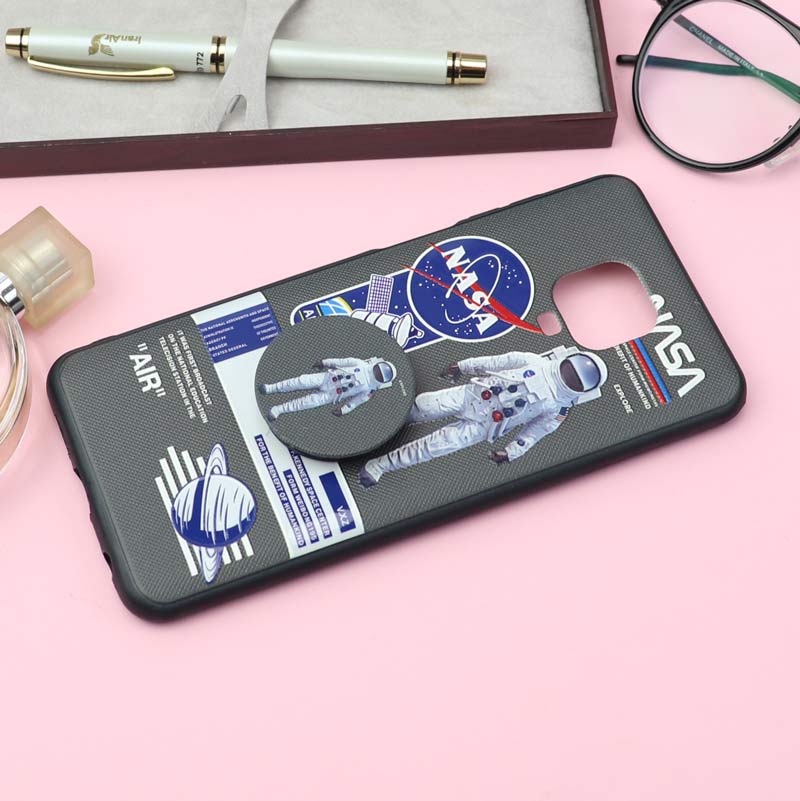 قاب فانتزی برجسته + پاپ سوکت کد۱۹ شیائومی Redmi Note 9s / Note 9 pro