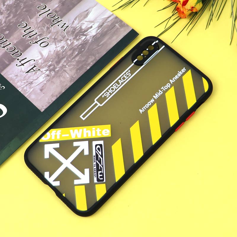 قاب PC مات محافظ لنزدار طرحدار Off White آیفون iPhone XS Max