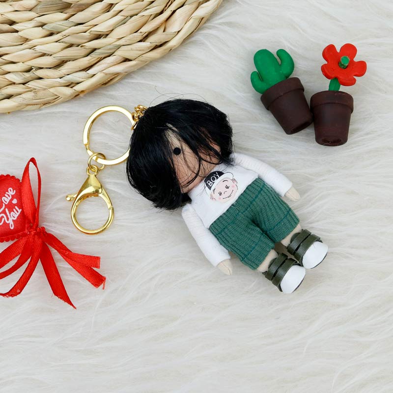 جاسوییچی عروسکی دست ساز رهام لباس سفید سبز