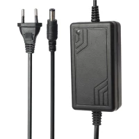 آداپتور دوربین مدار بسته Qplus 1202000-24K 12V 2A