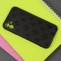 قاب طرحدار محافظ لنزدار مشکی Chanel آیفون iPhone 11