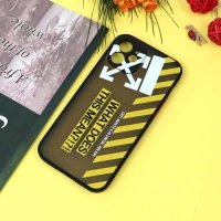 قاب PC مات محافظ لنزدار طرحدار Off White آیفون iPhone 12