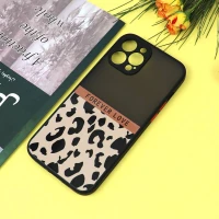 قاب PC مات محافظ لنزدار طرحدار پلنگی آیفون iPhone 12 Pro Max