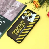 قاب PC مات محافظ لنزدار طرحدار Off White آیفون iPhone 12 Pro Max
