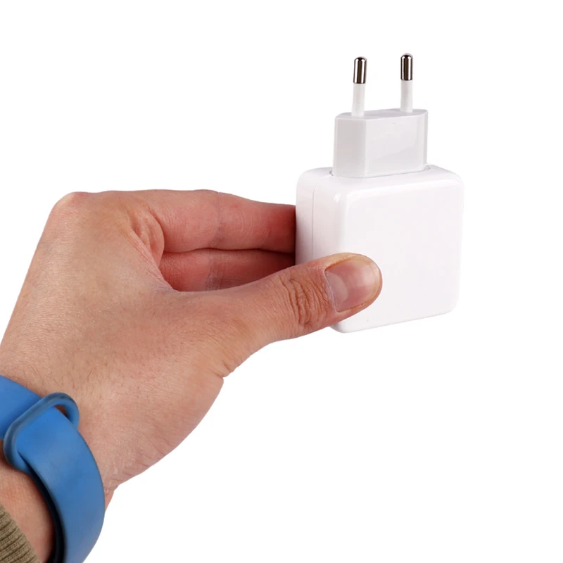 شارژر دیواری 20 وات وان پلاس DC0504A3JH VOOC 4A سرجعبه