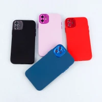 قاب طرح سیلیکونی محافظ لنزدار براق iPhone 11