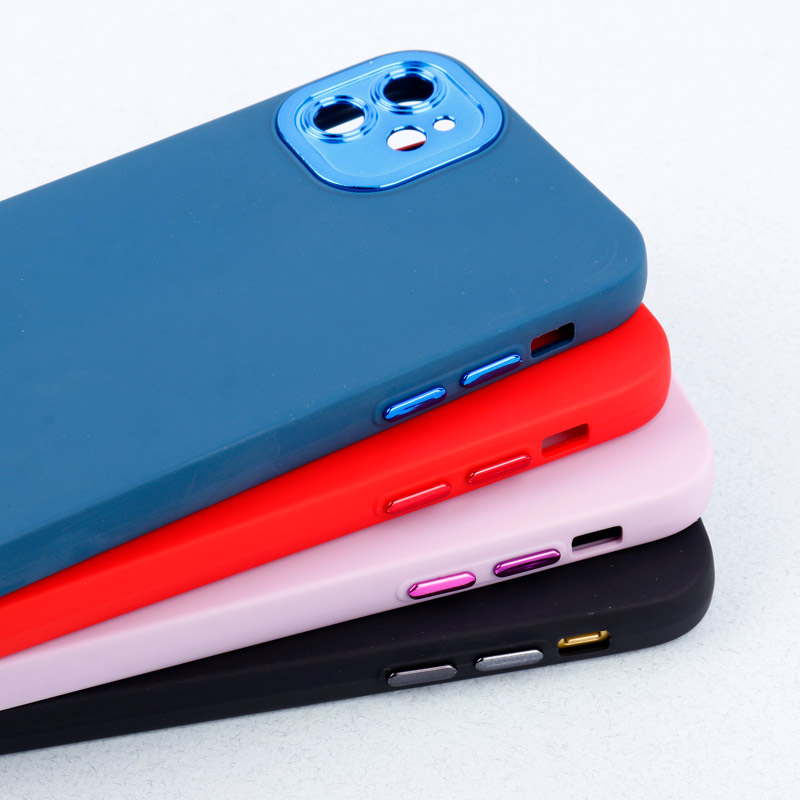 قاب طرح سیلیکونی محافظ لنزدار براق iPhone 11