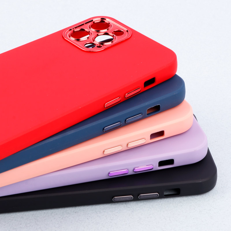 قاب طرح سیلیکونی محافظ لنزدار براق iPhone 12 Pro