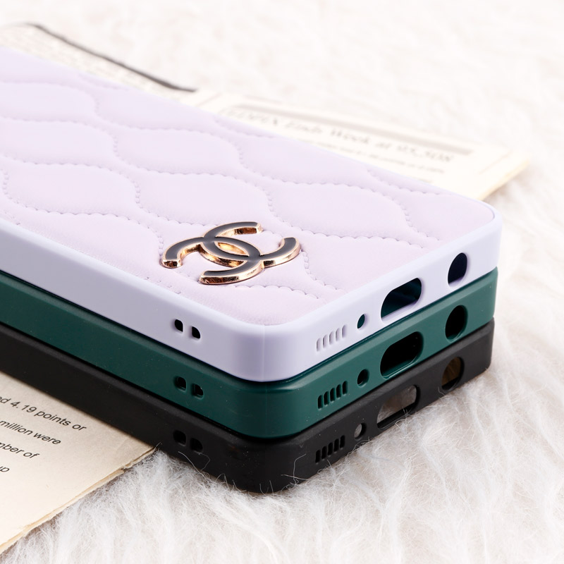 قاب پافر چرمی Chanel محافظ لنزدار Samsung Galaxy A31