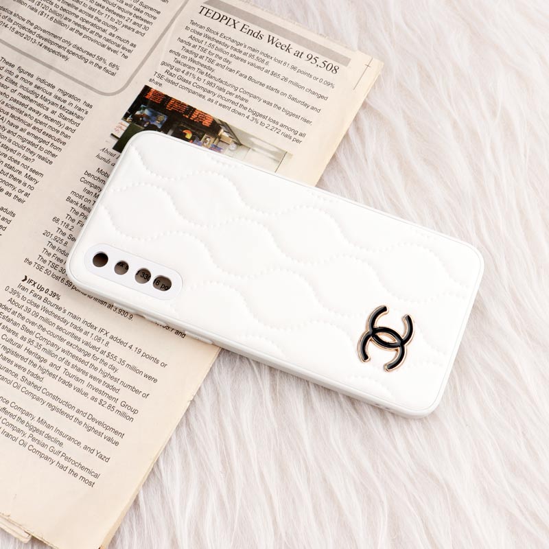 قاب پافر چرمی Chanel محافظ لنزدار Samsung Galaxy A50