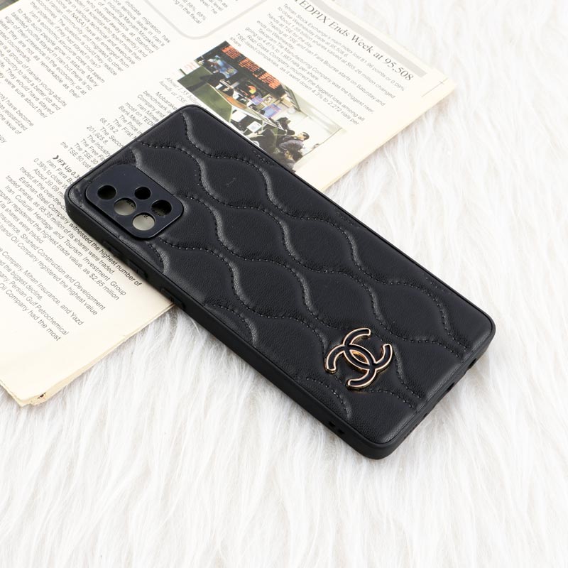 قاب پافر چرمی Chanel محافظ لنزدار Samsung Galaxy A71