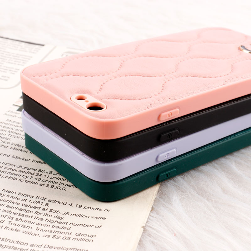 قاب پافر چرمی Chanel محافظ لنزدار iPhone 6 / 6s