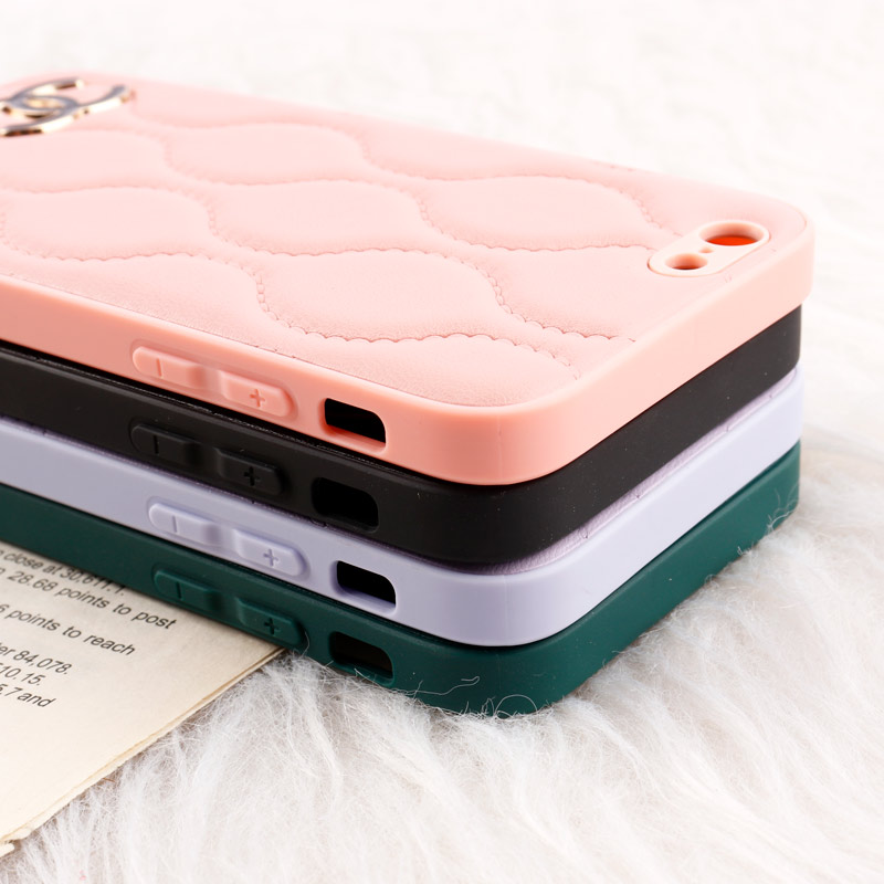 قاب پافر چرمی Chanel محافظ لنزدار iPhone 6 / 6s