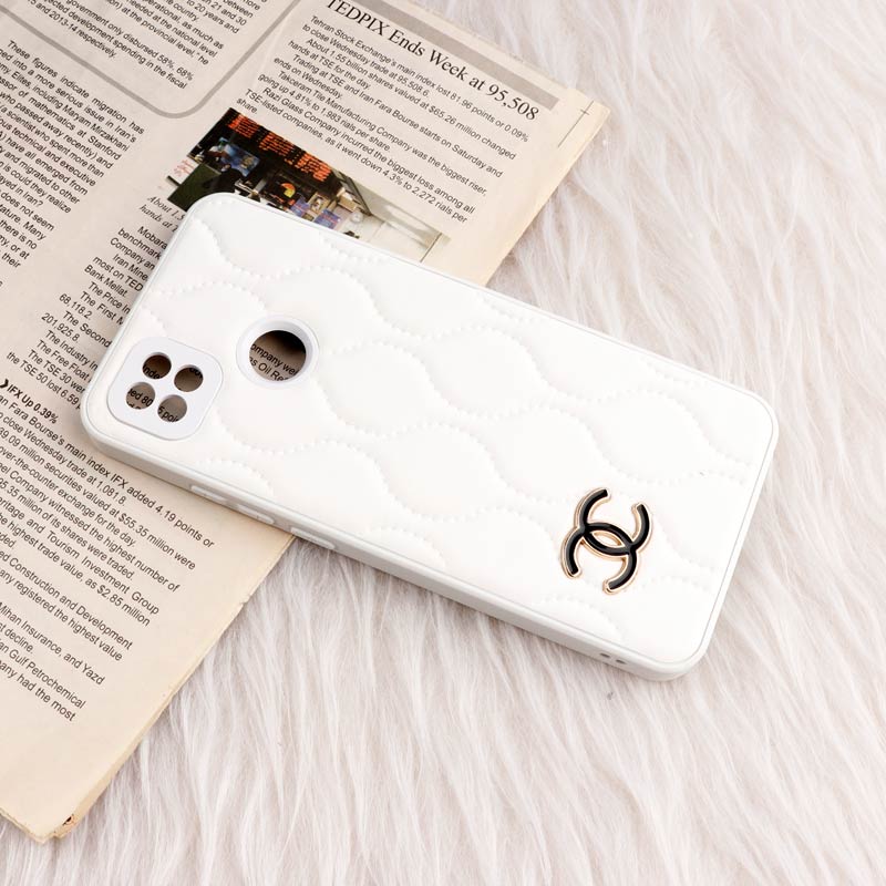 قاب پافر چرمی Chanel محافظ لنزدار Xiaomi Redmi 9C / 10A