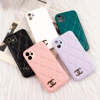 قاب پافر چرمی Chanel محافظ لنزدار iPhone 11