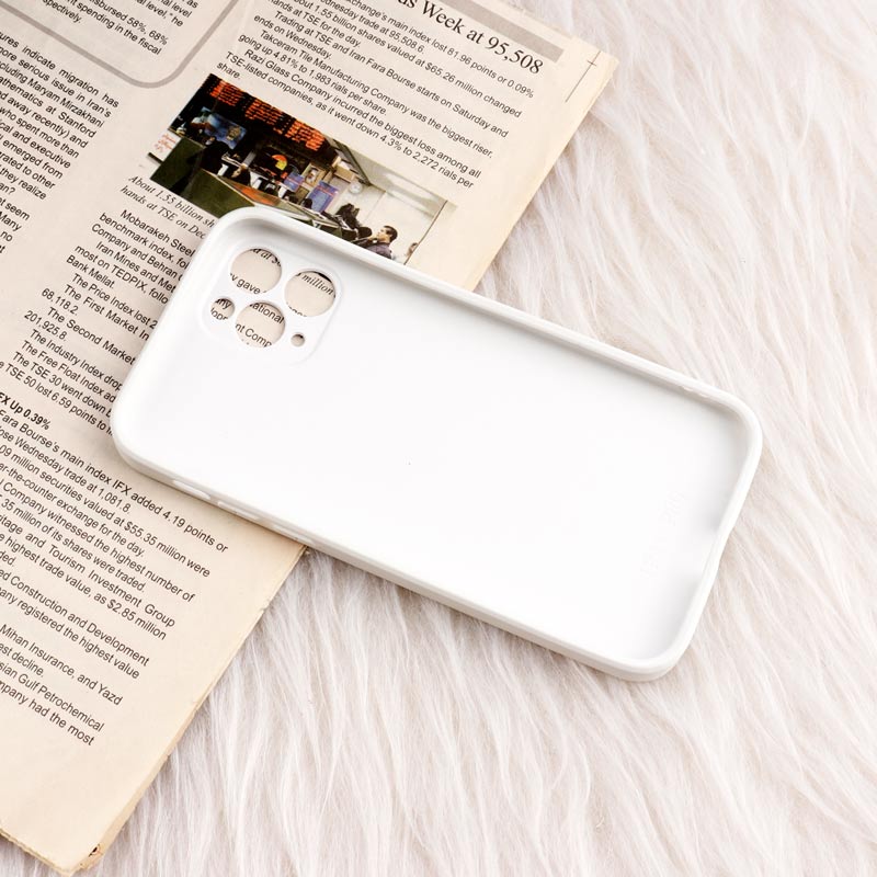 قاب پافر چرمی Chanel محافظ لنزدار iPhone 11 Pro