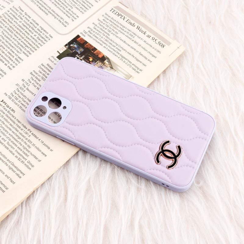 قاب پافر چرمی Chanel محافظ لنزدار iPhone 11 Pro Max