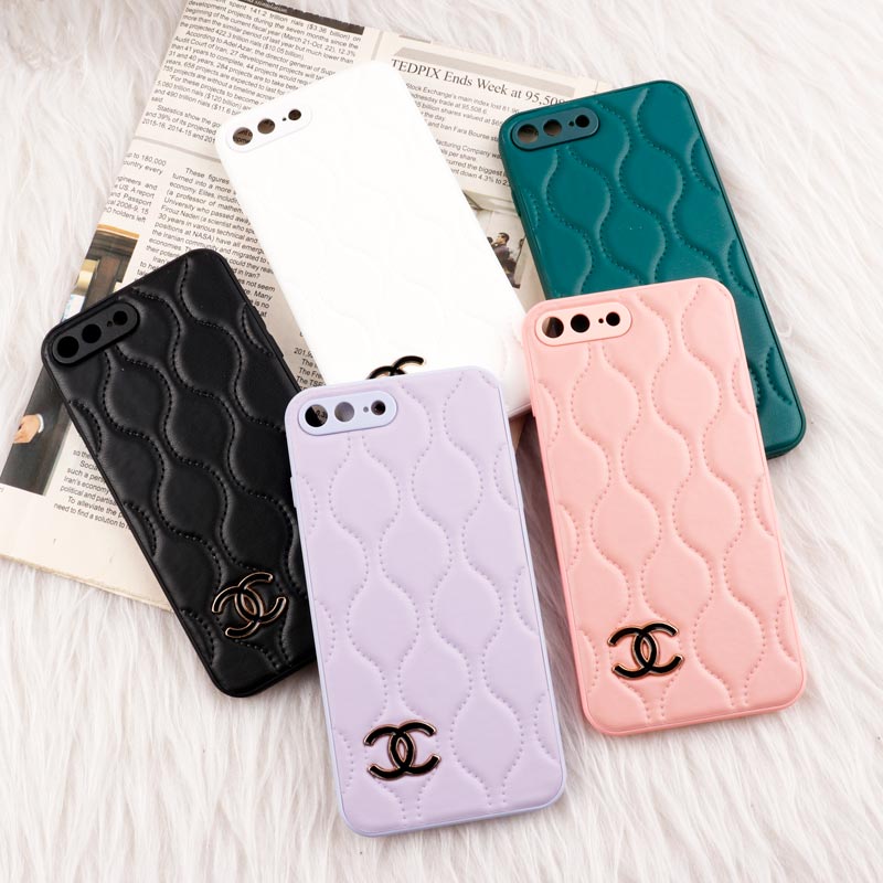 قاب پافر چرمی Chanel محافظ لنزدار iPhone 7 Plus / 8 Plus