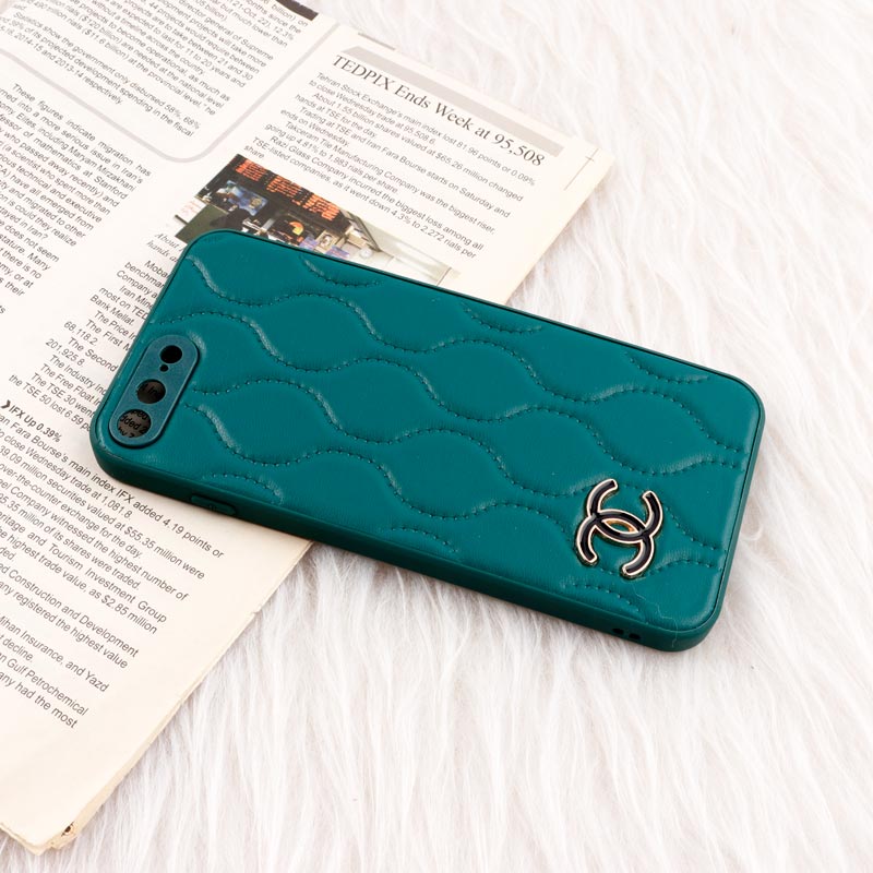 قاب پافر چرمی Chanel محافظ لنزدار iPhone 7 Plus / 8 Plus