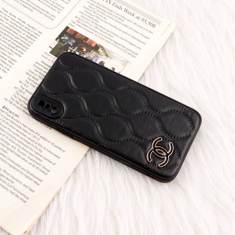 قاب پافر چرمی Chanel محافظ لنزدار iPhone X