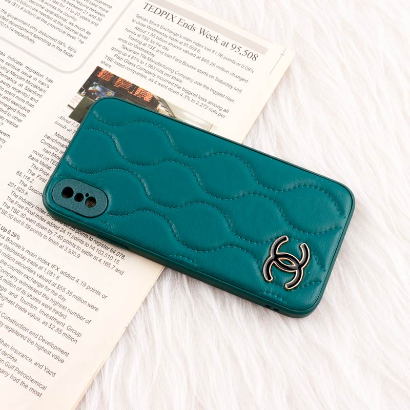 قاب پافر چرمی Chanel محافظ لنزدار iPhone X