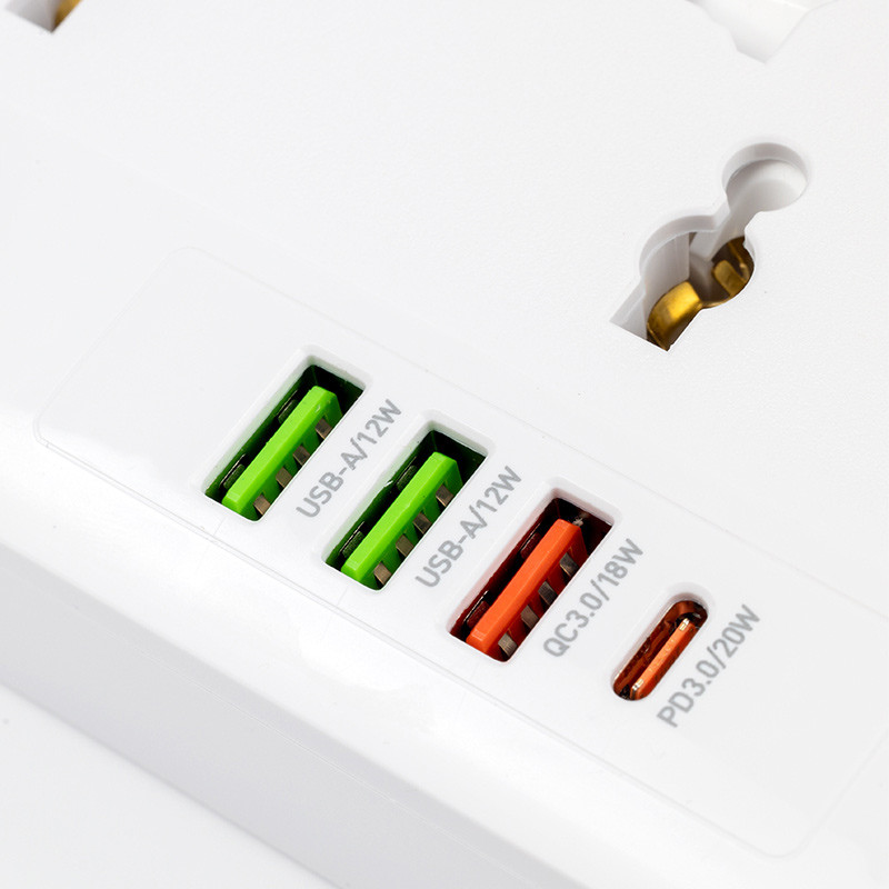 چند راهی ۵ خانه برق ارت دار هیسکا CH-5516 با کابل ۲ متری + شارژر USB و Type-C