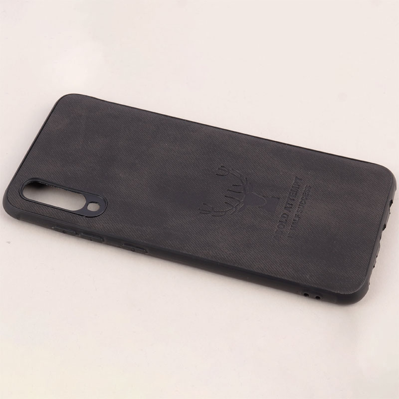 قاب چرمی محافظ لنزدار طرح گوزن Samsung Galaxy A70