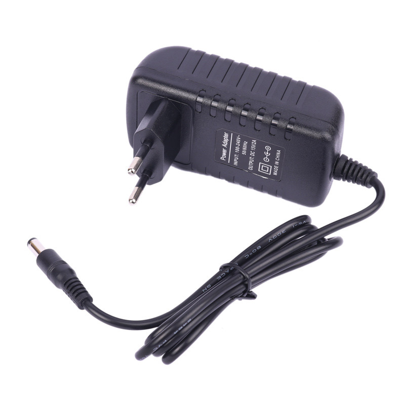 اسپیکر چمدانی بلوتوثی تسکو TS-1900 + میکروفون و ریموت کنترل