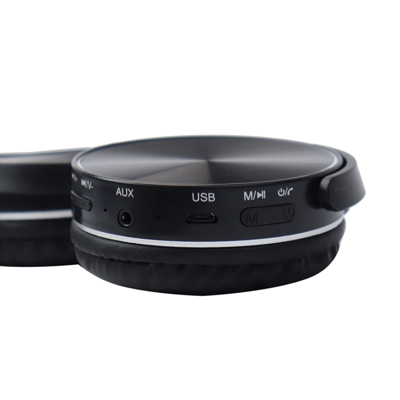 هدفون بلوتوثی و رم خور Stereo XB450i