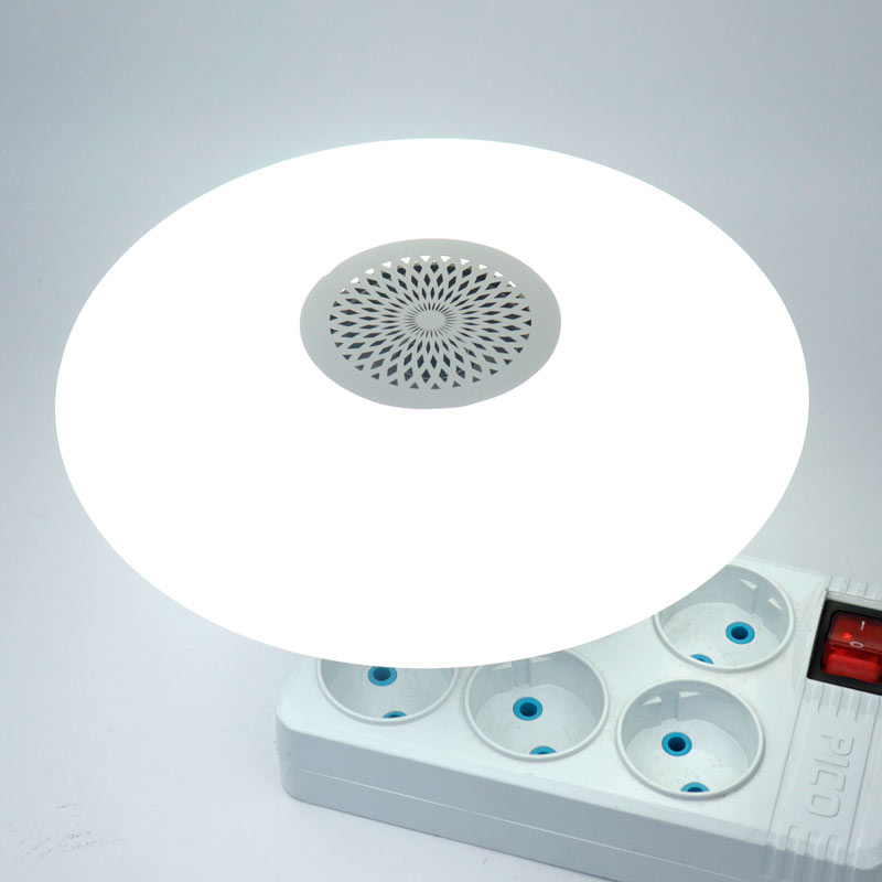 لامپ LED اسپیکر دار بلوتوثی UL-D0612 24W E27 + ریموت کنترل