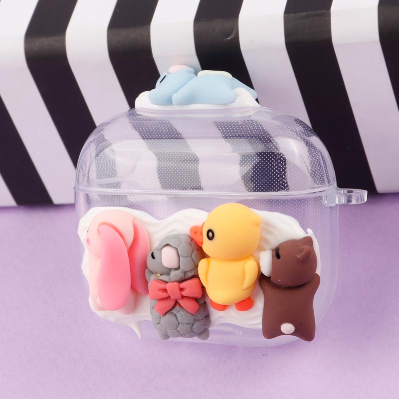محافظ AirPods 3 عروسکی برجسته