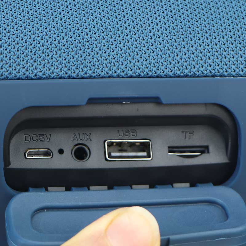 اسپیکر بلوتوثی رم و فلش خور JBL CHARGE 4 پارچه ای