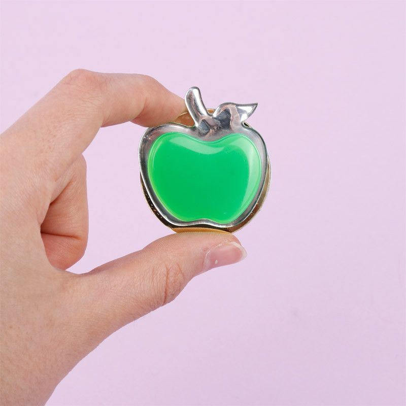 پاپ سوکت طرح APPLE