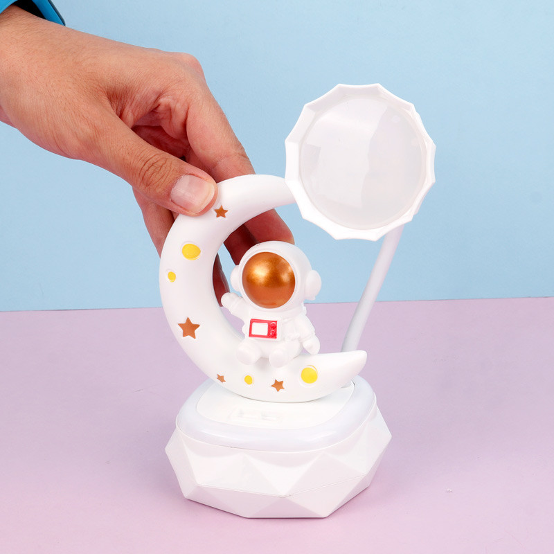 چراغ مطالعه فانتزی طرح فضایی Cosmic Man Led Table Lamp