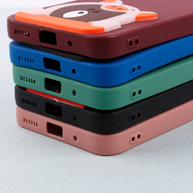 قاب عروسکی برجسته محافظ لنزدار Xiaomi Poco M5 + آویز
