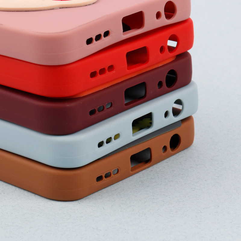 قاب عروسکی برجسته محافظ لنزدار Xiaomi Poco M5s + آویز