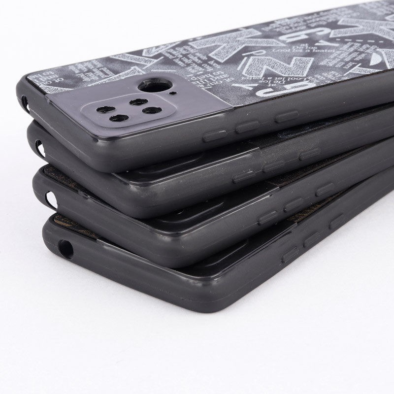 قاب PC طرحدار لاتین محافظ لنزدار Xiaomi Redmi 10C