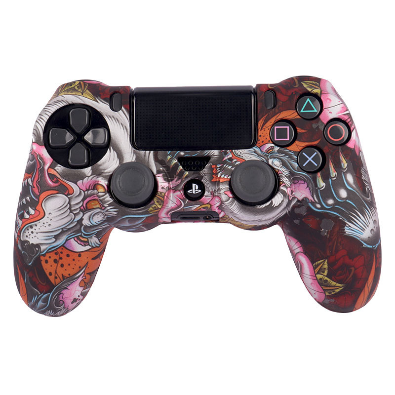 روکش دسته بازی PS4 طرح اژدها و گل زمینه قرمز