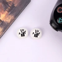 روکش آنالوگ دسته بازی PS4/XBOX طرح دست کد ۲ سفید مشکی