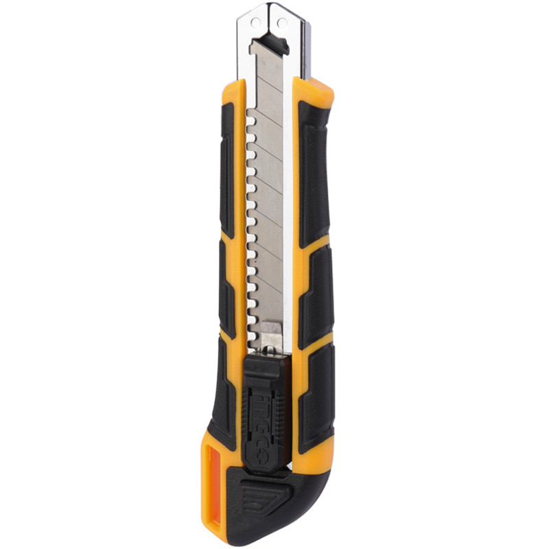 کاتر پلاستیکی 3 تیغ اینکو Ingco HKNS28035 18mm