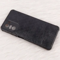 قاب چرمی Epimax طرح Gucci محافظ لنزدار Xiaomi Poco F3