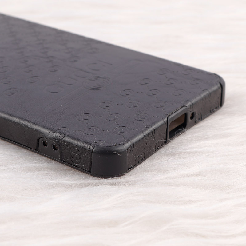 قاب چرمی Epimax طرح Gucci محافظ لنزدار Xiaomi Poco X5 Pro