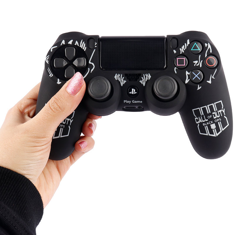 روکش دسته بازی PS4 طرح Call of Duty Black Ops 4 مشکی سفید