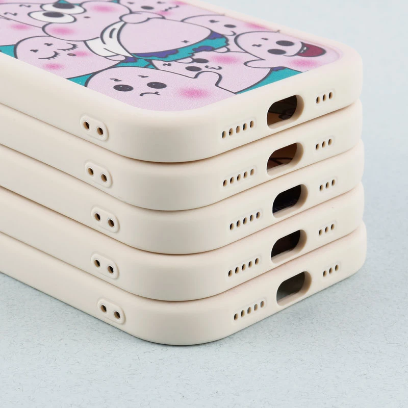 قاب طرح کارتونی محافظ لنزدار iPhone 13