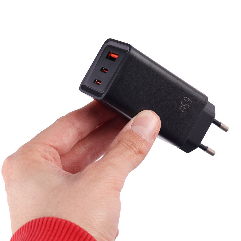 شارژر دیواری فست شارژ Hatron HWC3651PQ 3Port QC3.0 PD 3.25A 65W + کابل تبدیل تایپ سی