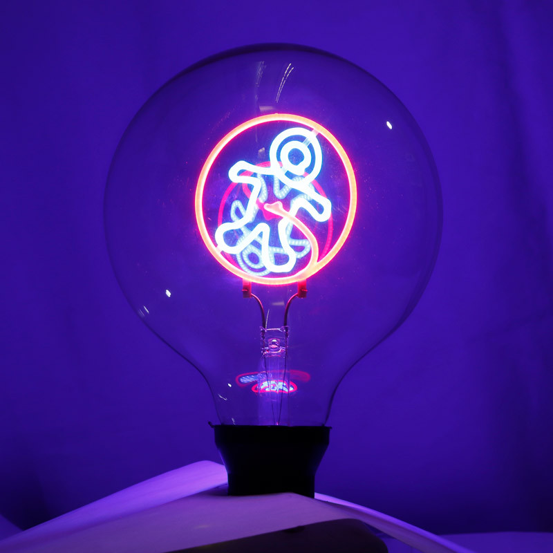 لامپ ادیسونی حبابی طرح آدمک E27